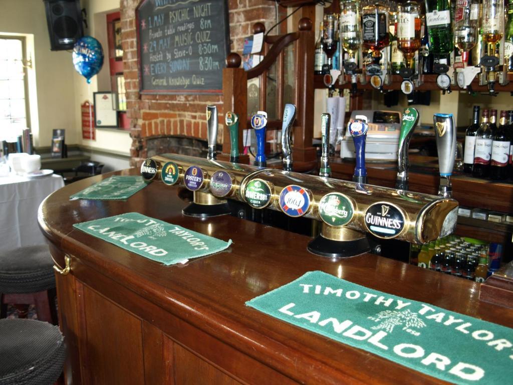 Jolly Brewers Free House Inn Bishop's Stortford Exterior foto